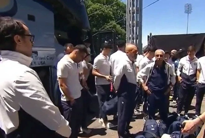 Εθνική Ουζμπεκιστάν: Πριν το φιλικό πέρασε από ανιχνευτές μετάλλων και ναρκωτικών