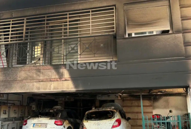 Θεσσαλονίκη: Εμπρησμοί σε αυτοκίνητα στελεχών της ΝΔ-Μια γυναίκα διασωληνωμένη