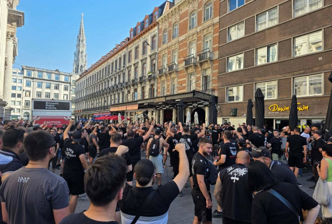 «Μικρή Τούμπα» οι Βρυξέλλες – Στους δρόμους οι οπαδοί του ΠΑΟΚ!