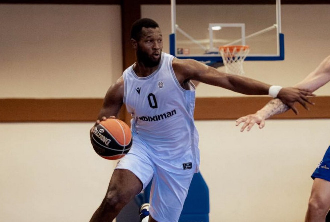 ΠΑΟΚ-Περιστέρι 84-82: Έκανε το 2/2 στην προετοιμασία- Επέστρεψε ο Χουγκάζ