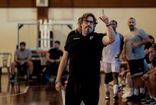 Τρινκιέρι: «Η άμυνά μας ήταν σκ@τ@»