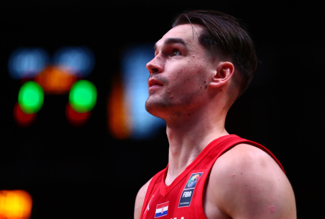 Η EuroLeague περιμένει το «κόψιμο» του Χεζόνια αλλά οι Καβαλίερς «στάζουν μέλι» για τον Κροάτη