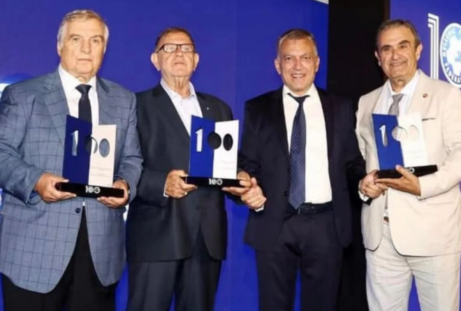 Ανατριχιαστικό και άθλιο! Η ΕΠΟ τίμησε τον υβριστή του αιώνα (της)!