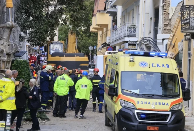 Έκρηξη στην Πλάκα: Εντοπίστηκε και δεύτερη σορός στα συντρίμμια - Συνεχίζονται οι έρευνες για 4 αγνοουμένους