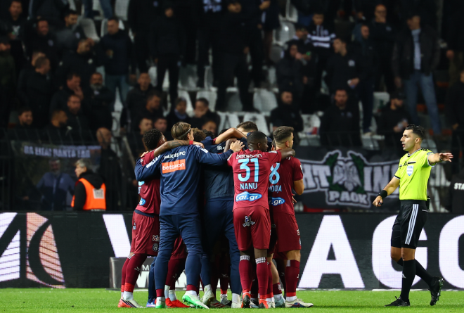ΠΑΟΚ-Ηρακλής: «Έπρεπε το 0-2 να μετρήσει-Υπάρχει κόκκινη στον Τάισον»