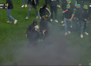 Σοβαρά επεισόδια στη Γαλλία: Οπαδοί της Ναντ μετέτρεψαν το γήπεδο σε πεδίο μάχης