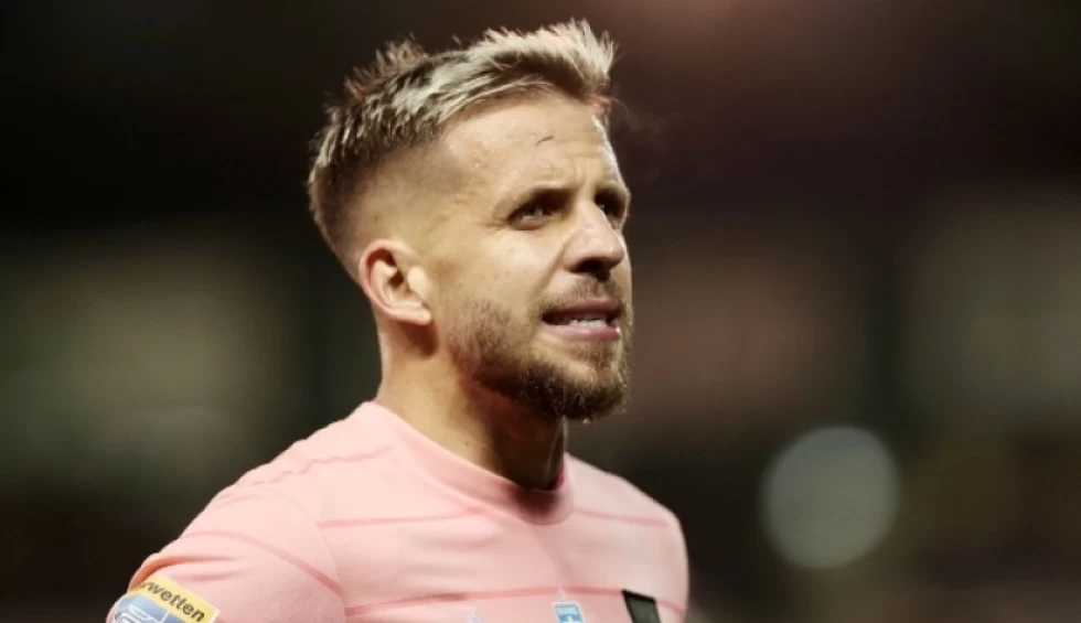 A generic square placeholder image with rounded corners in a figure.