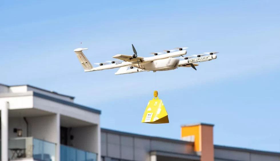 A generic square placeholder image with rounded corners in a figure.