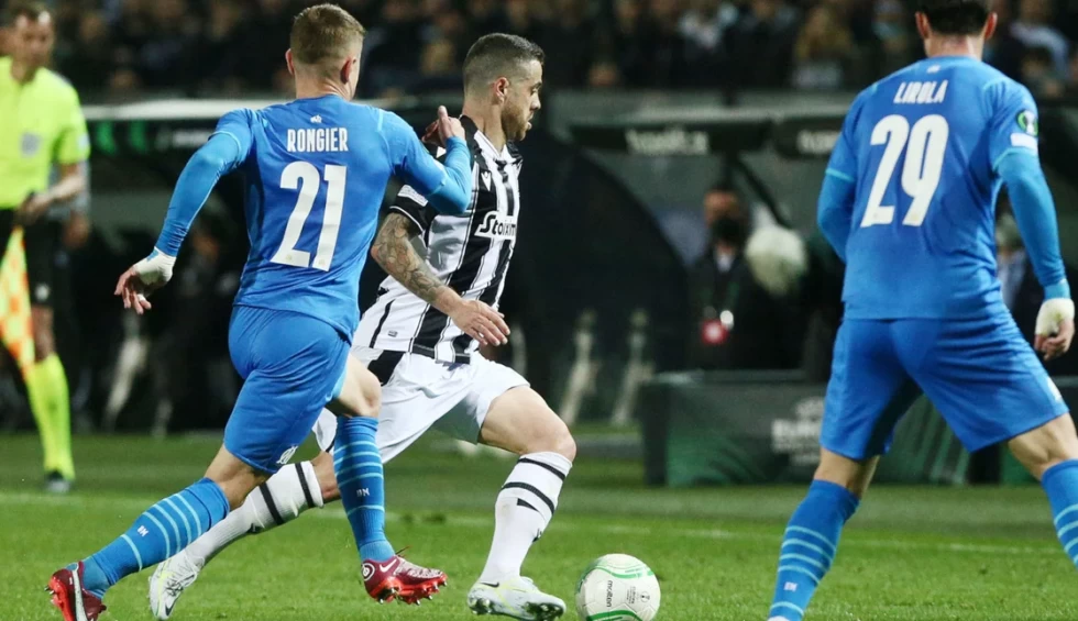 A generic square placeholder image with rounded corners in a figure.