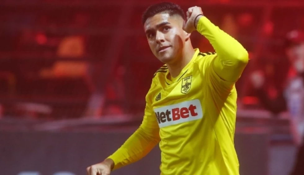 A generic square placeholder image with rounded corners in a figure.