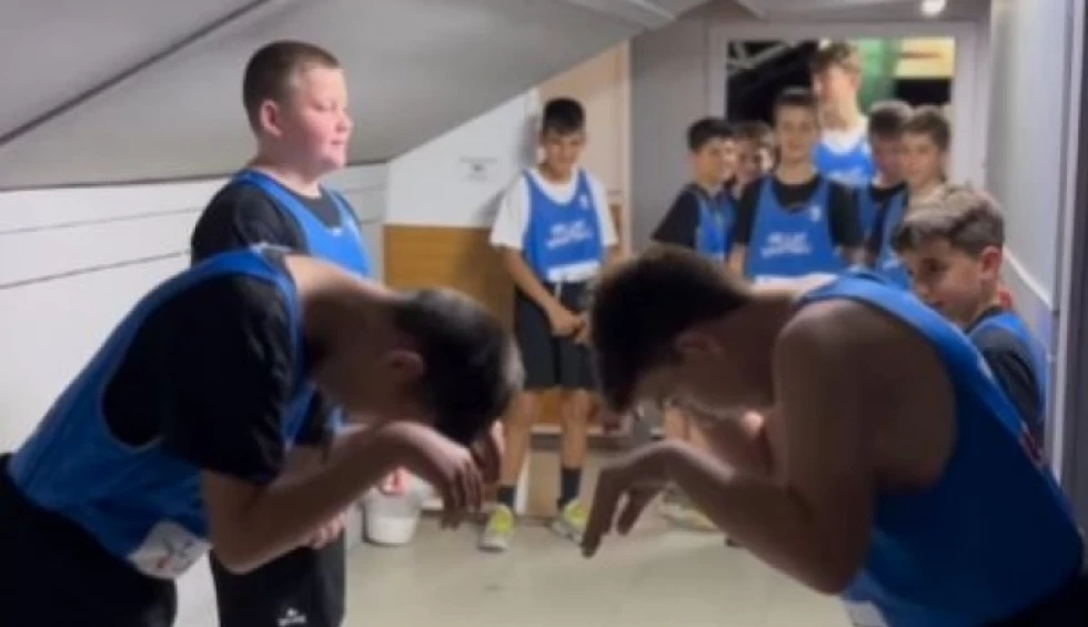 A generic square placeholder image with rounded corners in a figure.