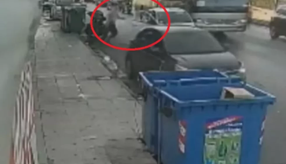 A generic square placeholder image with rounded corners in a figure.