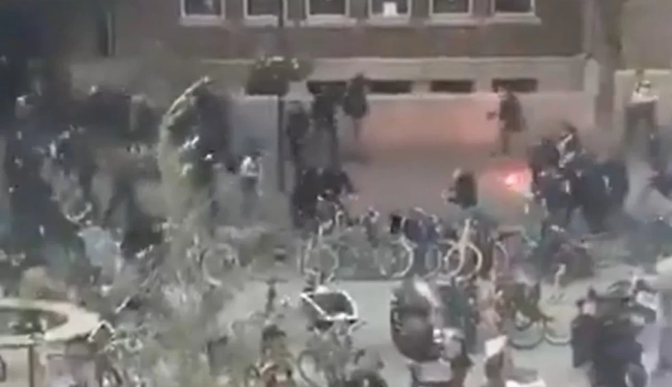 A generic square placeholder image with rounded corners in a figure.