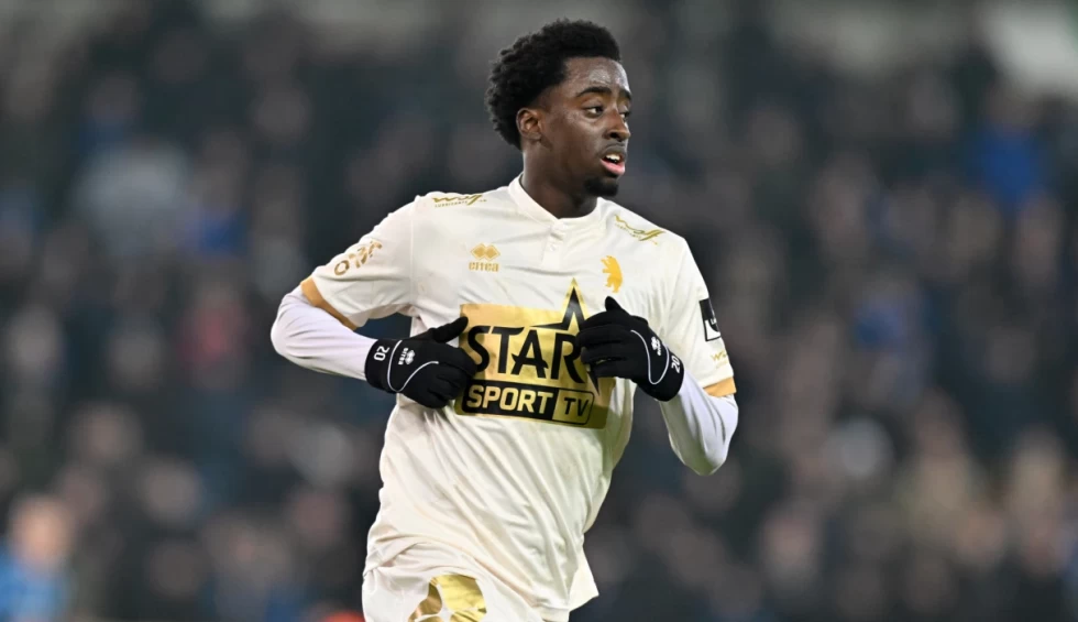 A generic square placeholder image with rounded corners in a figure.