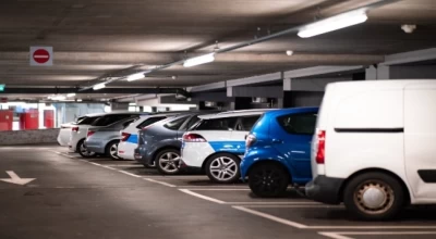 Αθήνα: Πούλησε υπόγεια θέση πάρκινγκ έναντι 200.000 ευρώ