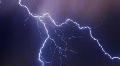 Πάνω από 9.000 κεραυνοί έπεσαν την Κυριακή (φωτο)