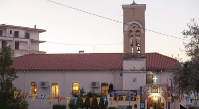 Λαμία: Μπήκε στην εκκλησία και έβριζε γιατί... τον ξύπνησαν οι καμπάνες