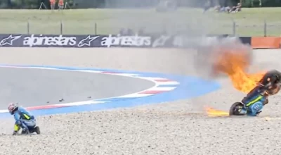 Moto GP: «Πάγωσαν» στα δοκιμαστικά-Μηχανή τυλίχθηκε στις φλόγες (vid)