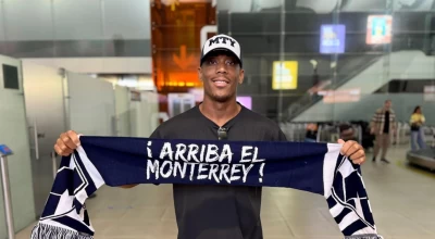 «Προσγειώθηκε» στο Μεξικό και αποθεώθηκε ο Μαρσιάλ (vid)