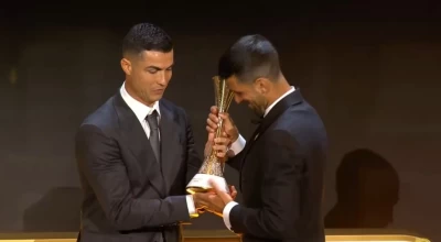Globe Soccer Awards: Ο Κριστιάνο Ρονάλντο βράβευσε τον Τζόκοβιτς (vid)