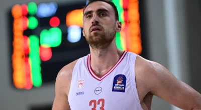 Ολυμπιακός: Ο Μιλουτίνοβ υπέστη κάταγμα στον αντίχειρα