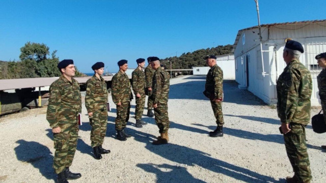 Ένστολοι: Νέα δεδομένα στους μισθούς-Αναδρομικά έως 6.000 ευρώ